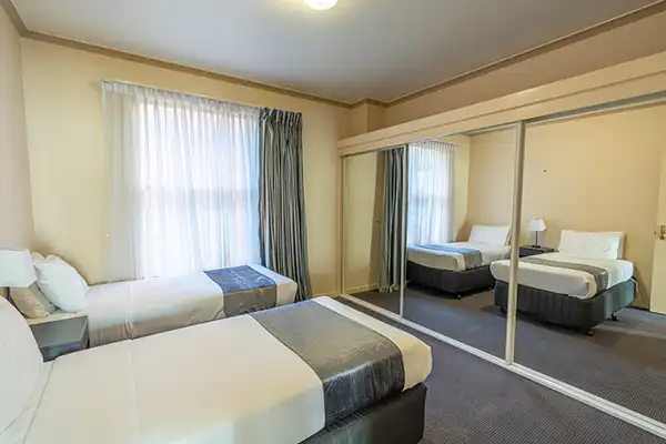 Clocktower Apartment Hotel Melbourne Executive Two Bedroom